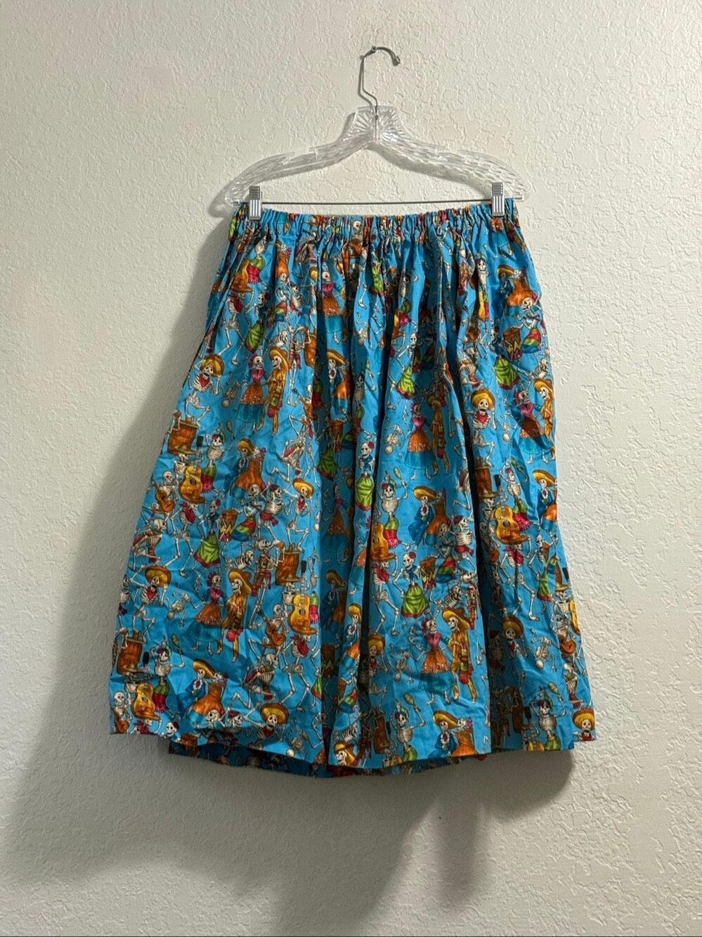 Halloween dios de los muertos skeleton dancing reggae band skirt L